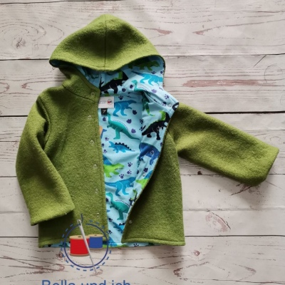 Grüne Wolljacke für Kinder